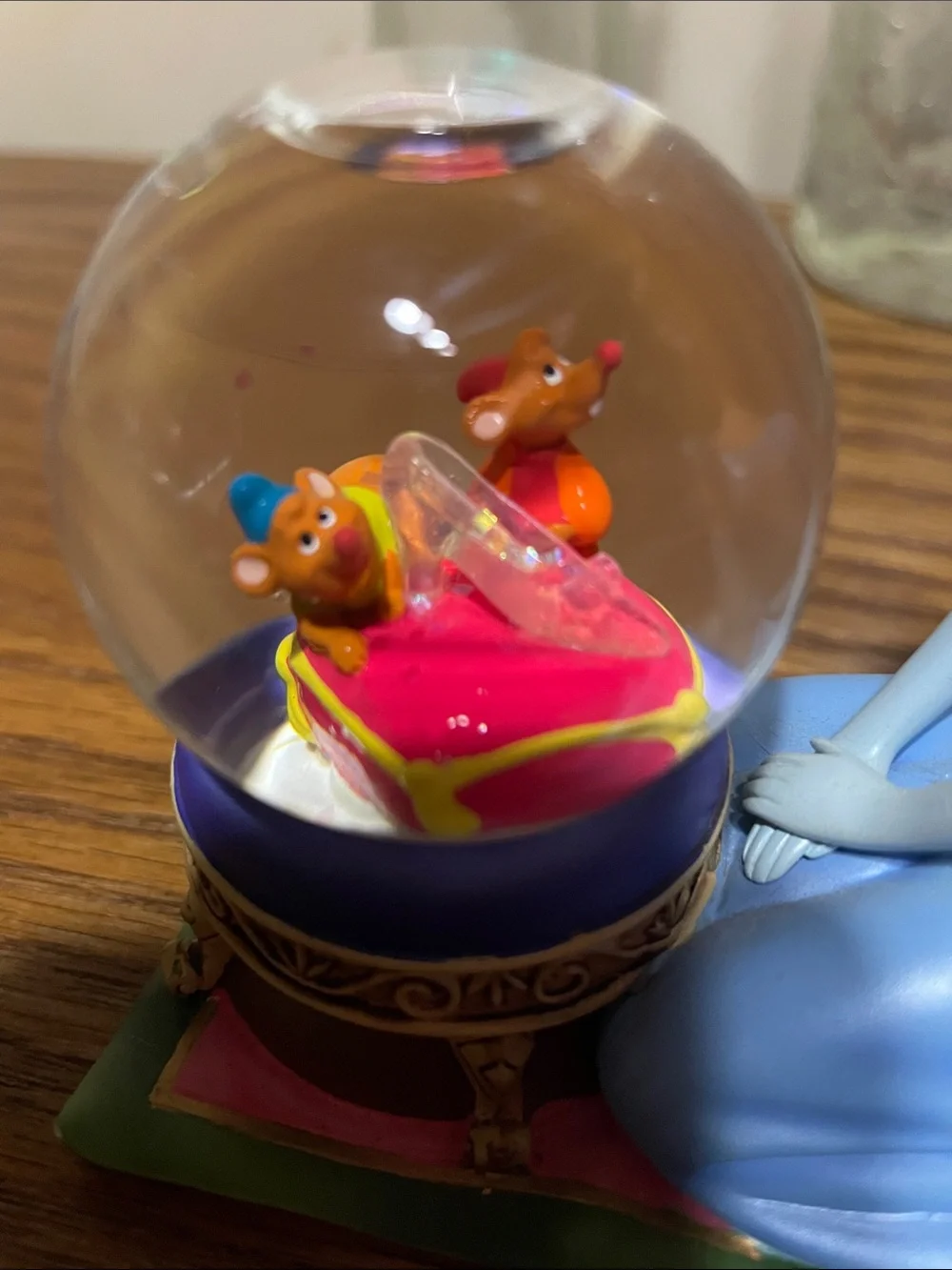 Cinderella Snow Globe - Picture 5 of 8